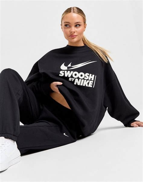 nike swoosh oversized crew sweatshirt.